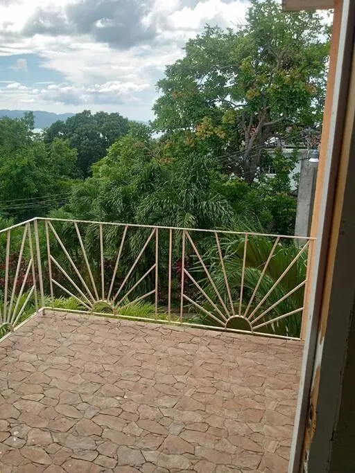Dunbar'S Two Bedroom Montego Bay Apartament